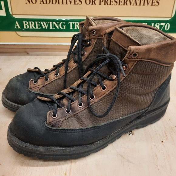 Danner light 40th anniversary Hiking Boot sz 12 - Picture 2 of 7